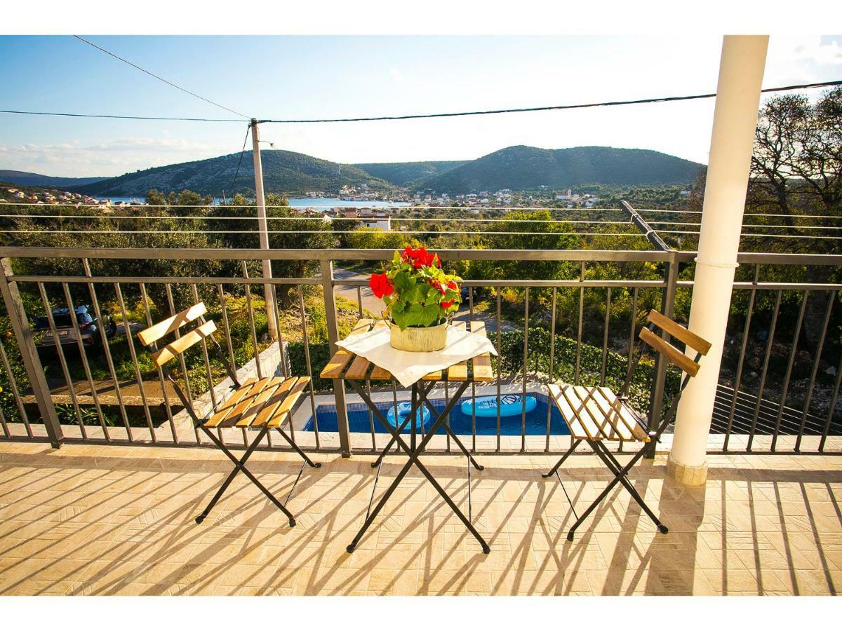 Villa Croatia Sea View With Heated Pool Vinišće Zewnętrze zdjęcie