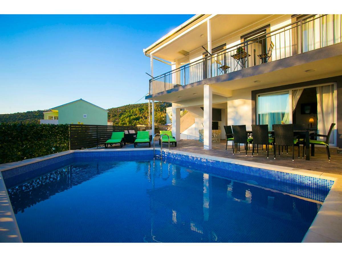 Villa Croatia Sea View With Heated Pool Vinišće Zewnętrze zdjęcie