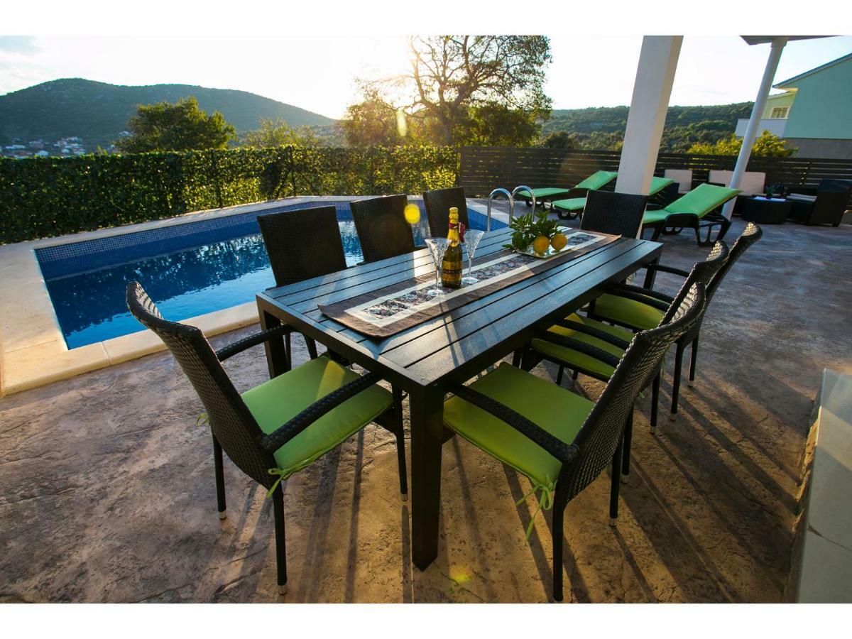 Villa Croatia Sea View With Heated Pool Vinišće Zewnętrze zdjęcie