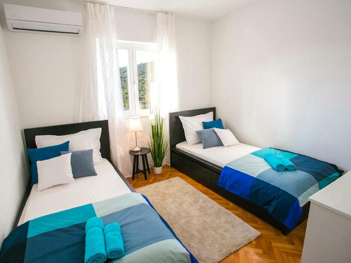 Villa Croatia Sea View With Heated Pool Vinišće Zewnętrze zdjęcie