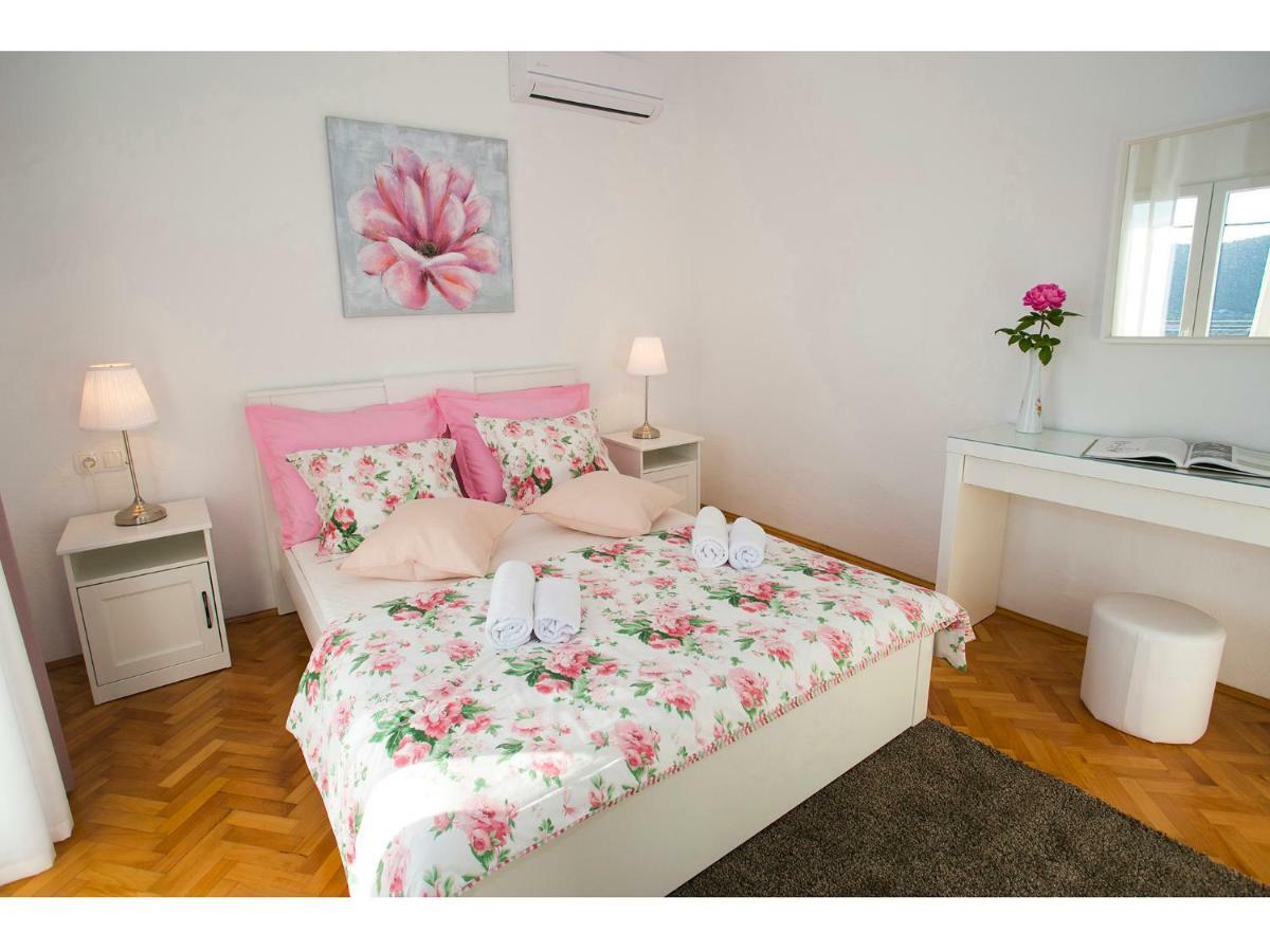 Villa Croatia Sea View With Heated Pool Vinišće Zewnętrze zdjęcie