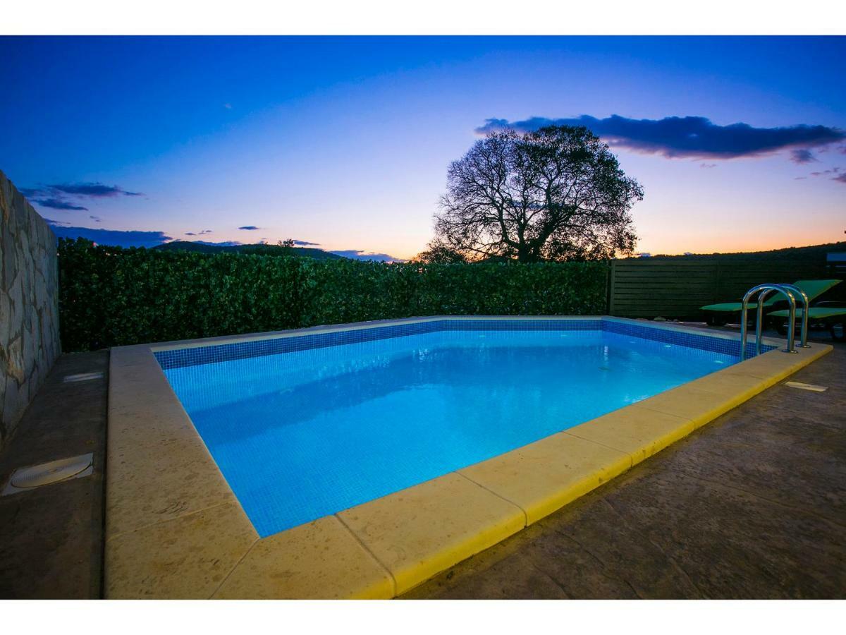 Villa Croatia Sea View With Heated Pool Vinišće Zewnętrze zdjęcie