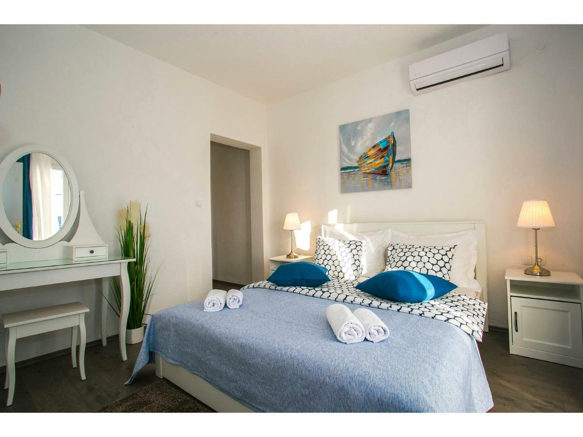 Villa Croatia Sea View With Heated Pool Vinišće Zewnętrze zdjęcie